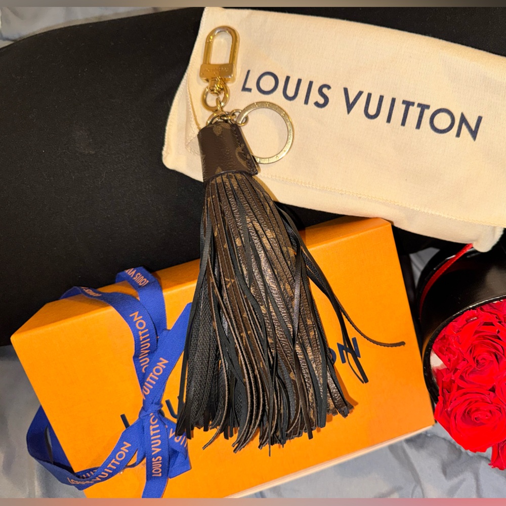 Louis Vuitton Gold and Brown Tassel Keychain/Bag Accessory Authentic w/Paperwork